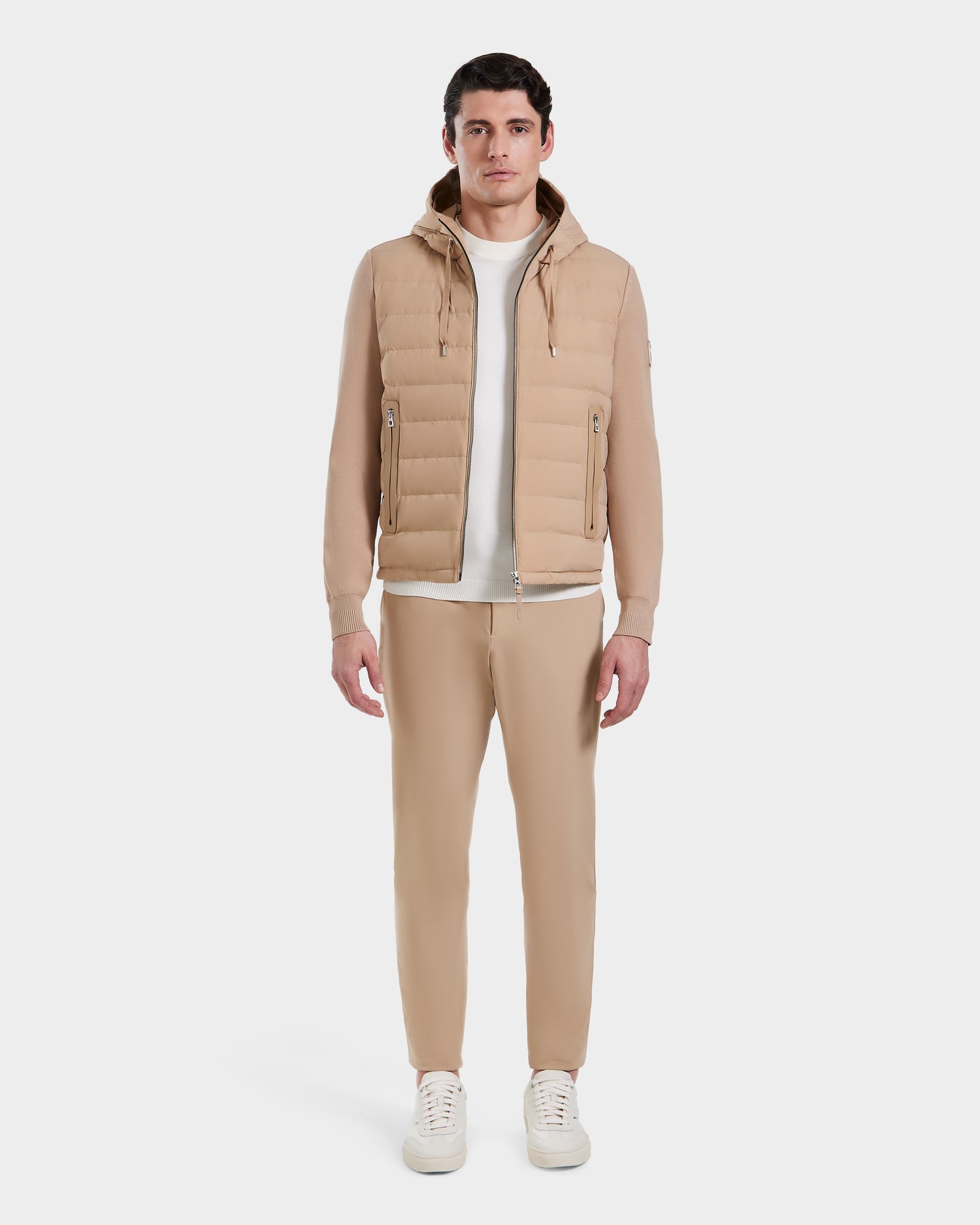 RIVER - 6124584 Almond